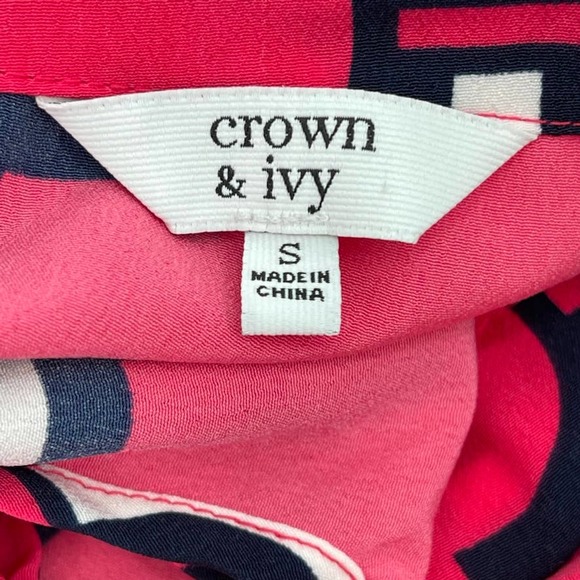 Crown & Ivy High Neck Halter Shift Mini Dress Geo Pink Navy - Size Small EUC - Picture 2 of 11
